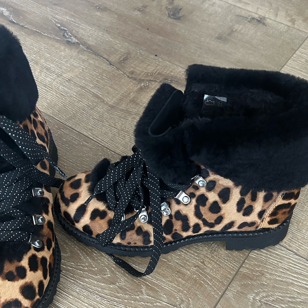 Nordic Ankle boots